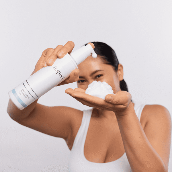 Aspect Exfoliating Cleanser - Image 2